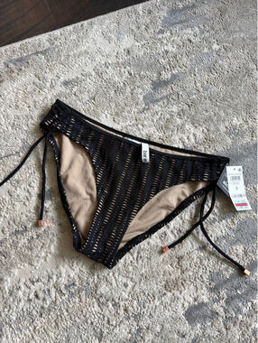Swim bottoms‎